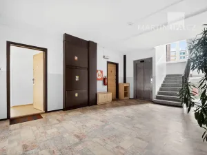 Prodej bytu 3+1, Praha - Hlubočepy, Lamačova, 67 m2