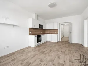 Pronájem bytu 2+kk, Pardubice - Zelené Předměstí, Teplého, 46 m2