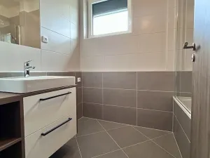 Pronájem bytu 3+kk, Praha, Čakovická, 85 m2