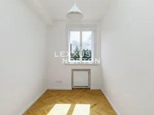 Pronájem rodinného domu, Praha - Stodůlky, K Fialce, 244 m2