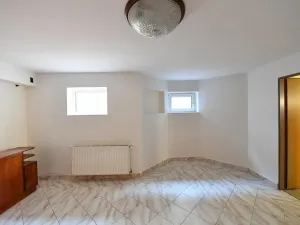 Prodej rodinného domu, Světice, 400 m2