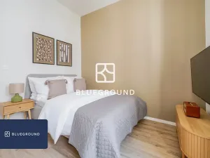 Pronájem bytu 1+kk, Praha - Bubeneč, Veletržní, 28 m2