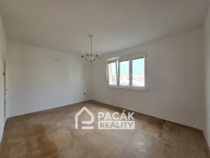 Prodej bytu 3+1, Přerov - Přerov I-Město, Dvořákova, 68 m2