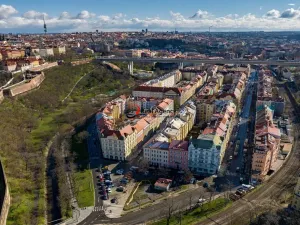 Pronájem bytu 2+kk, Praha - Nusle, Jaromírova, 52 m2