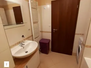 Pronájem bytu 2+kk, Praha - Horní Měcholupy, Modenská, 60 m2