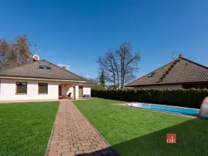 Prodej rodinného domu, Benešov, 260 m2