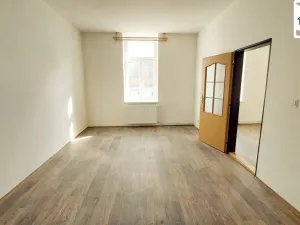 Pronájem bytu 1+1, Cheb, Evropská, 45 m2