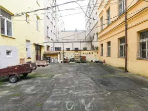 Prodej činžovního domu, Praha - Žižkov, Vlkova, 457 m2