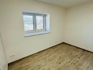 Pronájem bytu 2+kk, Lutopecny, 40 m2