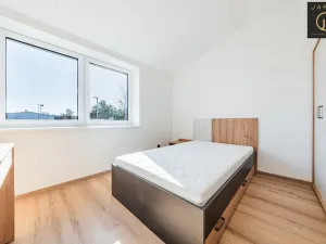 Prodej rodinného domu, Kamenné Žehrovice, K Rokli, 136 m2