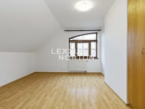 Pronájem vily, Praha - Nebušice, Druhého odboje, 384 m2