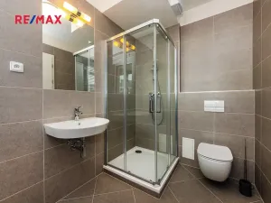 Prodej bytu 3+kk, Praha - Dolní Měcholupy, Kardausova, 84 m2