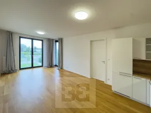 Pronájem bytu 2+kk, Praha - Kbely, Plzákova, 52 m2
