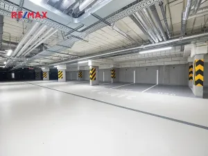 Pronájem bytu 2+kk, Praha - Modřany, Kolmanova, 56 m2
