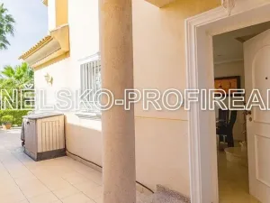 Prodej rodinného domu, Guardamar del Segura, Španělsko, 92 m2