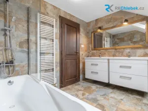 Prodej rodinného domu, Malenovice, 298 m2