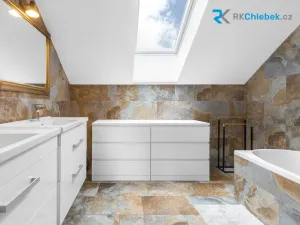 Prodej rodinného domu, Malenovice, 298 m2