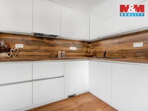 Prodej rodinného domu, Veleň - Mírovice, U Skalky, 229 m2