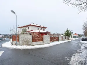 Pronájem rodinného domu, Šestajovice, Sukova, 204 m2