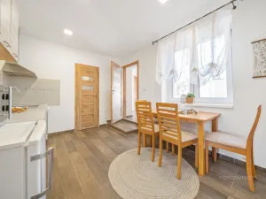 Prodej rodinného domu, Valtice, 21. dubna, 111 m2