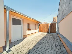 Prodej rodinného domu, Valtice, 21. dubna, 111 m2