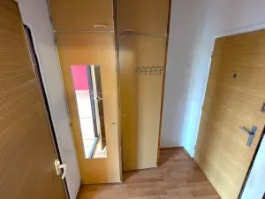 Pronájem bytu 1+kk, Most, Pod Šibeníkem, 32 m2