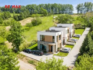 Prodej pozemku pro bydlení, Hřebeč, 1670 m2