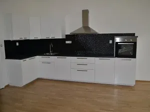 Pronájem bytu 3+1, Praha - Vinohrady, Vinohradská, 119 m2