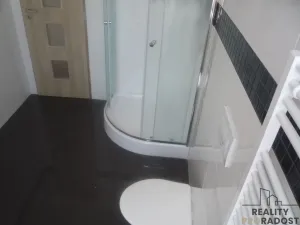 Pronájem bytu 2+kk, Kladno, Jeronýmova, 42 m2