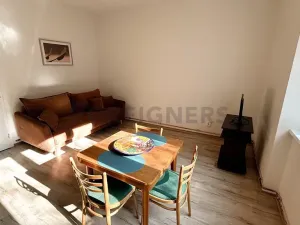 Pronájem bytu 1+kk, Praha, Na hroudě, 36 m2