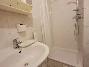 Pronájem bytu 1+kk, Praha - Karlín, K Olympiku, 35 m2