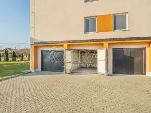 Prodej bytu 3+1, Netvořice, Sídliště II., 73 m2