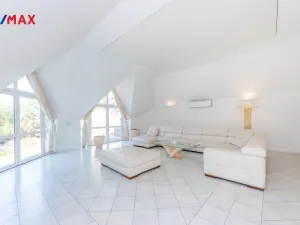 Prodej rodinného domu, Praha, U zahrádek, 433 m2