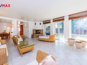 Prodej rodinného domu, Praha, U zahrádek, 433 m2