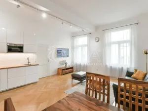 Pronájem bytu 3+kk, Praha - Žižkov, Jeronýmova, 66 m2