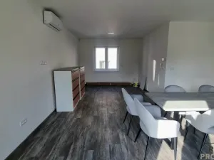 Pronájem rodinného domu, Znojmo, 82 m2