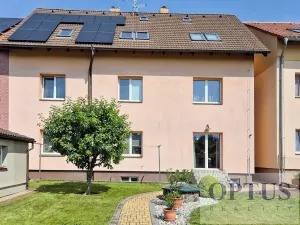 Pronájem bytu 1+kk, Praha - Stodůlky, Živcových, 33 m2