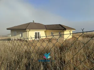 Prodej rodinného domu, Modlany, 150 m2