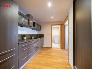 Pronájem bytu 1+1, Praha - Radlice, Pechlátova, 43 m2