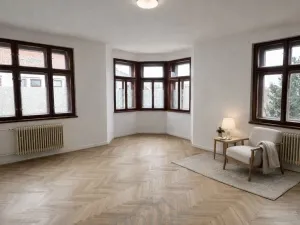 Prodej činžovního domu, Hradec Králové, Kydlinovská, 800 m2