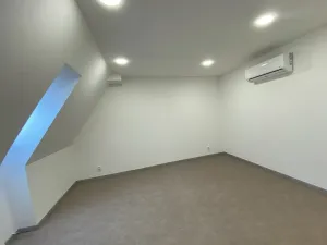 Pronájem bytu 2+kk, Teplice, J. K. Tyla, 80 m2