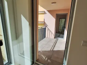 Pronájem bytu 2+kk, Praha - Vinohrady, Varšavská, 60 m2