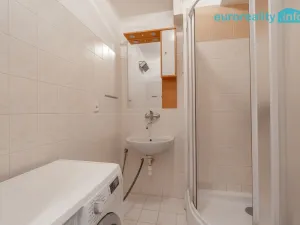Prodej bytu 2+kk, Krásná Lípa, Nemocniční, 32 m2