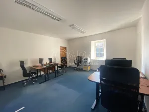 Pronájem kanceláře, Hostivice, nám. 1. máje, 25 m2