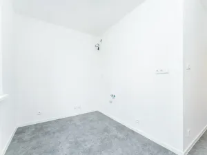 Prodej bytu 3+1, Praha - Malešice, Káranská, 76 m2