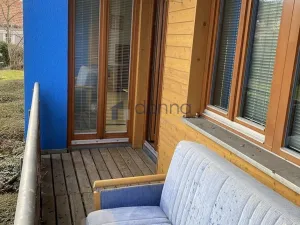 Pronájem bytu 2+kk, Praha, U stanice, 68 m2