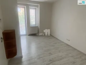 Pronájem bytu 1+1, Dobřany, Palackého, 35 m2
