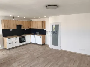 Pronájem bytu 3+kk, Praha, Pšenčíkova, 75 m2