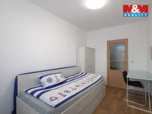 Prodej bytu 3+1, Benešov, Hráského, 66 m2