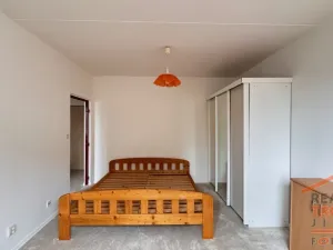 Pronájem bytu 1+1, Hradec Králové, Hrubínova, 39 m2